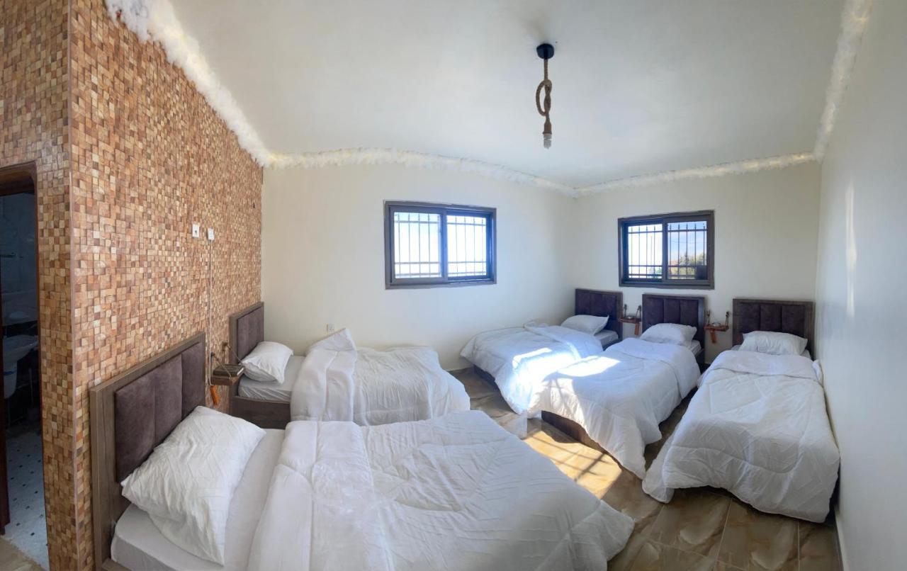 Nabati Hostel 瓦迪穆萨 外观 照片