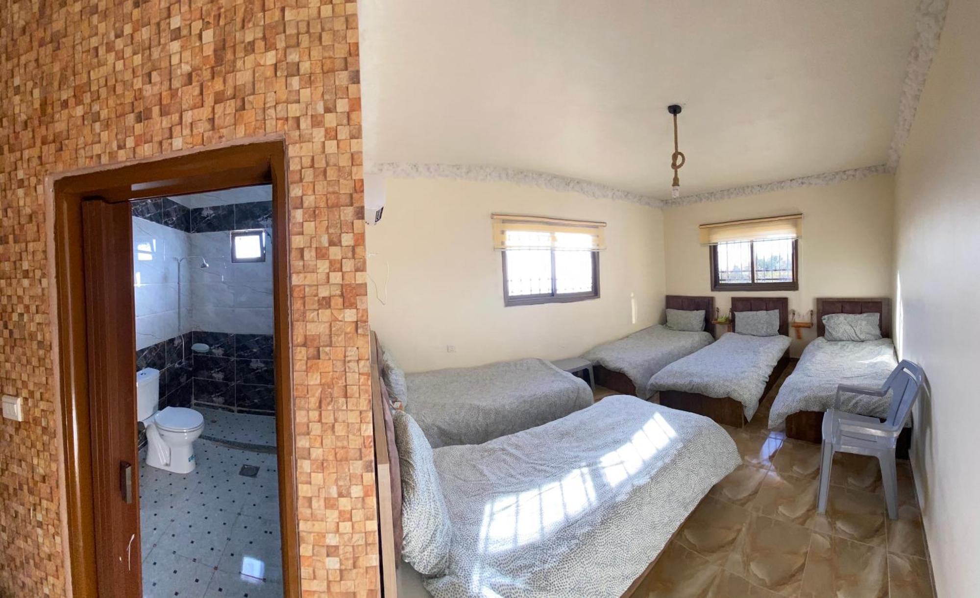 Nabati Hostel 瓦迪穆萨 外观 照片