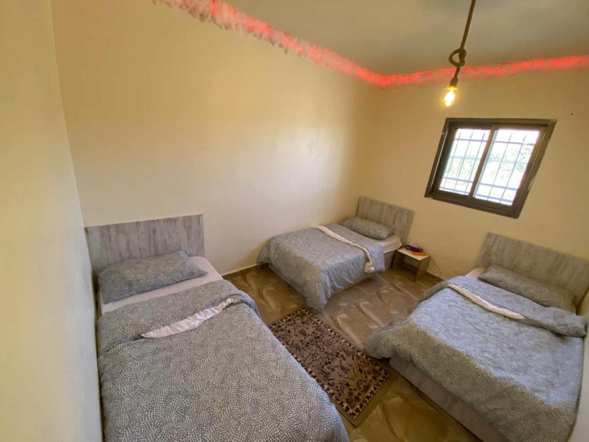 Nabati Hostel 瓦迪穆萨 外观 照片